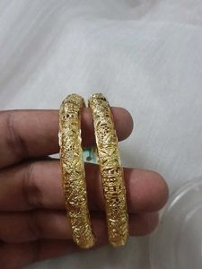 City gold Bangles