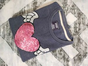 Cute Heart Sequin Sweatshirt