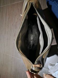 Brown baggit bag spacious and soft