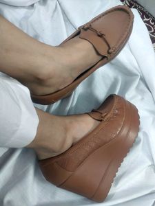 Brown Wedges