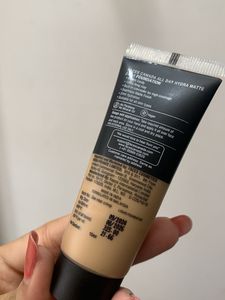 Faces Canada Foundation And Eyeliner