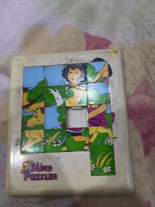 Mind Puzzler Dora Puzzle