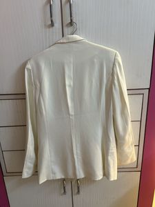 H&amp;M Off White Formal Blazer- Worn Once