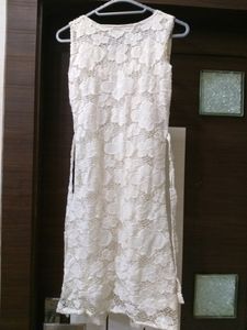 Girl&#39;s Midi