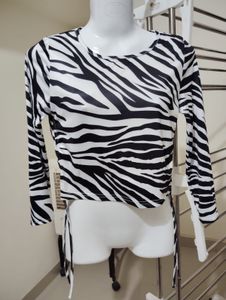 Size M- Zebra Print Long Sleeve Top