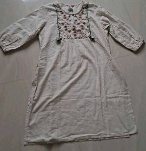 Embroidered kurta 💗