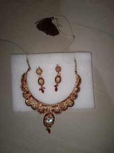 Elegant Jewelry Set