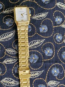 Gold Titan Sonata Men&#39;s Watch