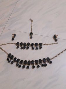 Black Stone Jewelry Set
