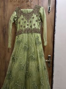 Elegant Green Embroidered Kurta Set