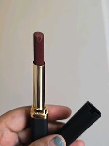 L&#39;Oreal Matte Lipstick - 590 Le Nude Assertive
