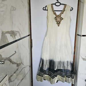 Ethnic 3 piece Kurta Set with pajami