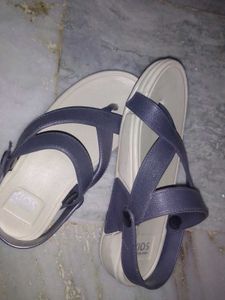 weightless sandals