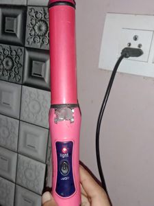 Nova 2009 Hair Straightener