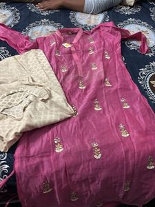 Elegant Pink Kurta Set