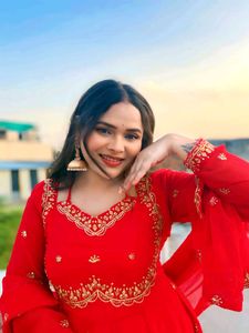 Elegant Red Kurta Set