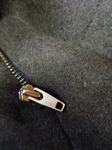 olive woolen Coat( made in Vietnam)