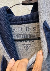 🇺🇸 Guess Imported Hoodie