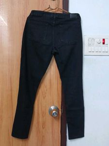 Black Faded Jean&#39;s For Women