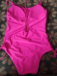 New Swimwear/Beachwear