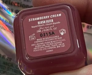 Huda Beauty Mini Blush Filter