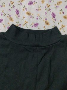 Black Fitted Top