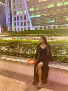 Elegant Black Maxi Dress