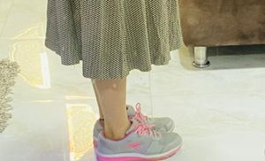 Women Runup Shoes Pink Grey