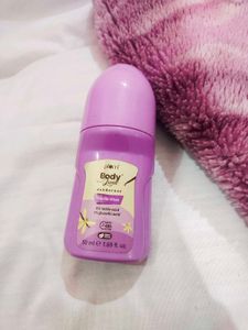 Plum BodyLovin' Vanilla Vibes Deodorant
