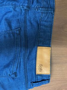 Blue Capri Jeans