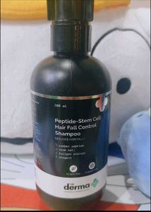 The Derma Co Shampoo 🧴