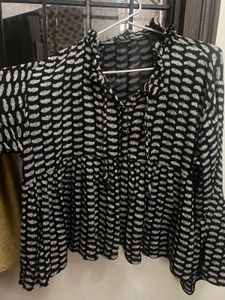 Patterned Black & White Top