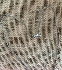 Dainty Turquoise Pendant Necklace – Silver Tone