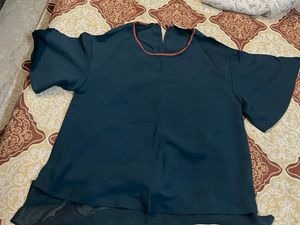 Women’s Green Top