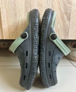 UNISEX CLOGS