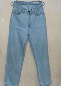 straight fit jeans