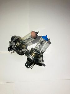 2 Halogin Bulb Only One Filament Burn Second Is Wo