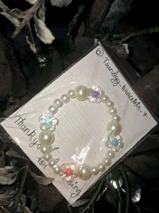Pearl & Flower Bracelet With One Freegift
