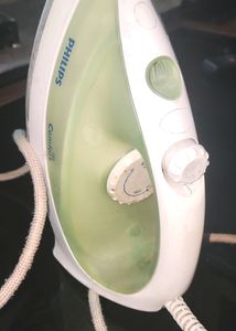 Philips Comfort 1000 Steam Iron