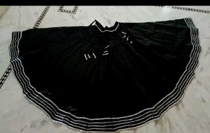 Newly Gherdar Lehnga