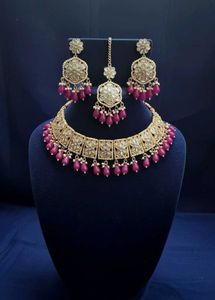 Elegant Jewelry Set