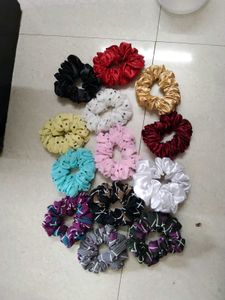 Hair Accessories & Bangles