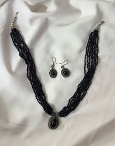 Elegant Black Beaded Necklace Set
