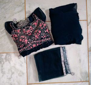 Elegant Naira Cut Set