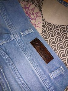 Women Fashionable Jeans