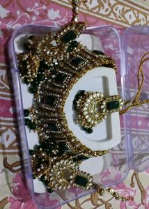 Green Kundan-replica Choker Necklace Set