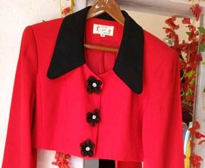Vintage style crop blazer