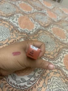 Lakme 9-5.. 301 Nude Umbrella
