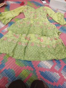 Yeh Dress Meri Ladki Ko Size Chota Padgaya