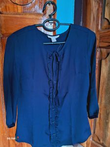 FOREVER 21 Navy Ruffle shirt